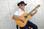 Cantor sertanejo de raiz completa 60 anos de amor à musica