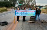 Manifestação para BR-040 em   Lafaiete e cobra trincheira